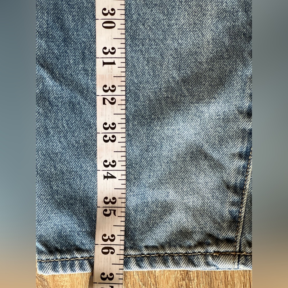 HIDDEN Distressed Blue Jeans - Picture 7 of 8